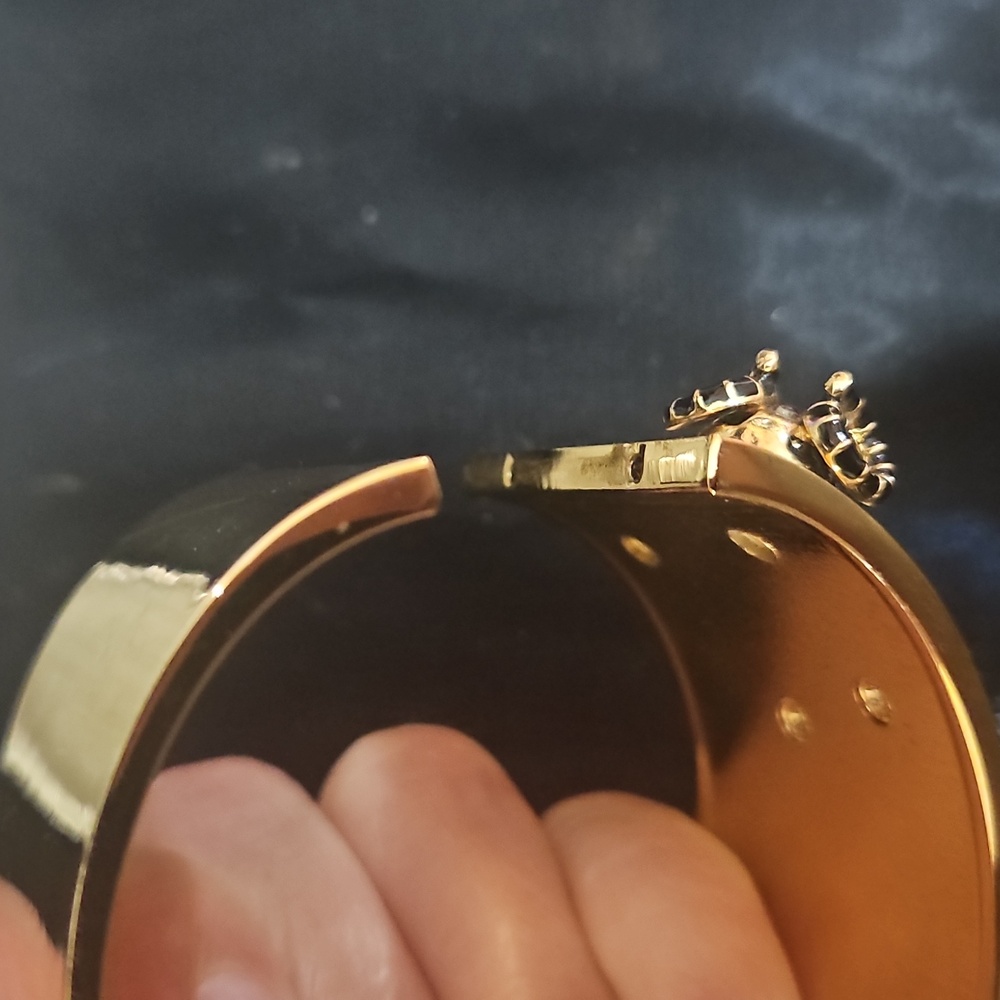 Cabi Secret Garden Cuff - Picture 4 of 9